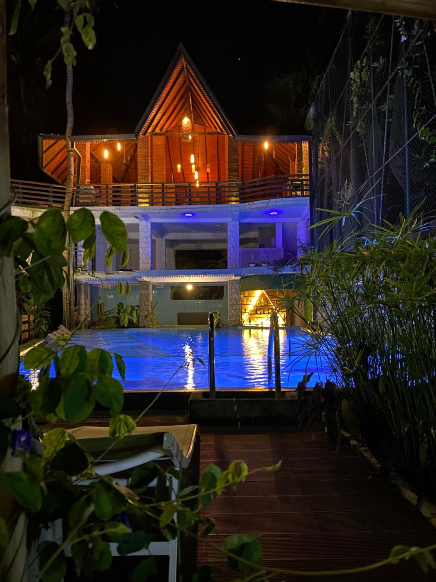 Hotel Tinaya Dambulla Bagian luar foto