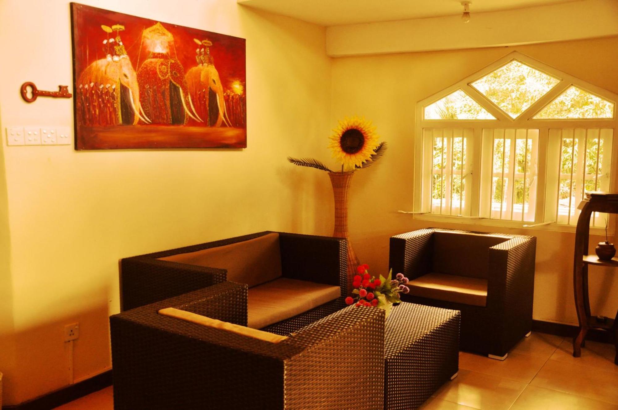 Hotel Tinaya Dambulla Ruang foto