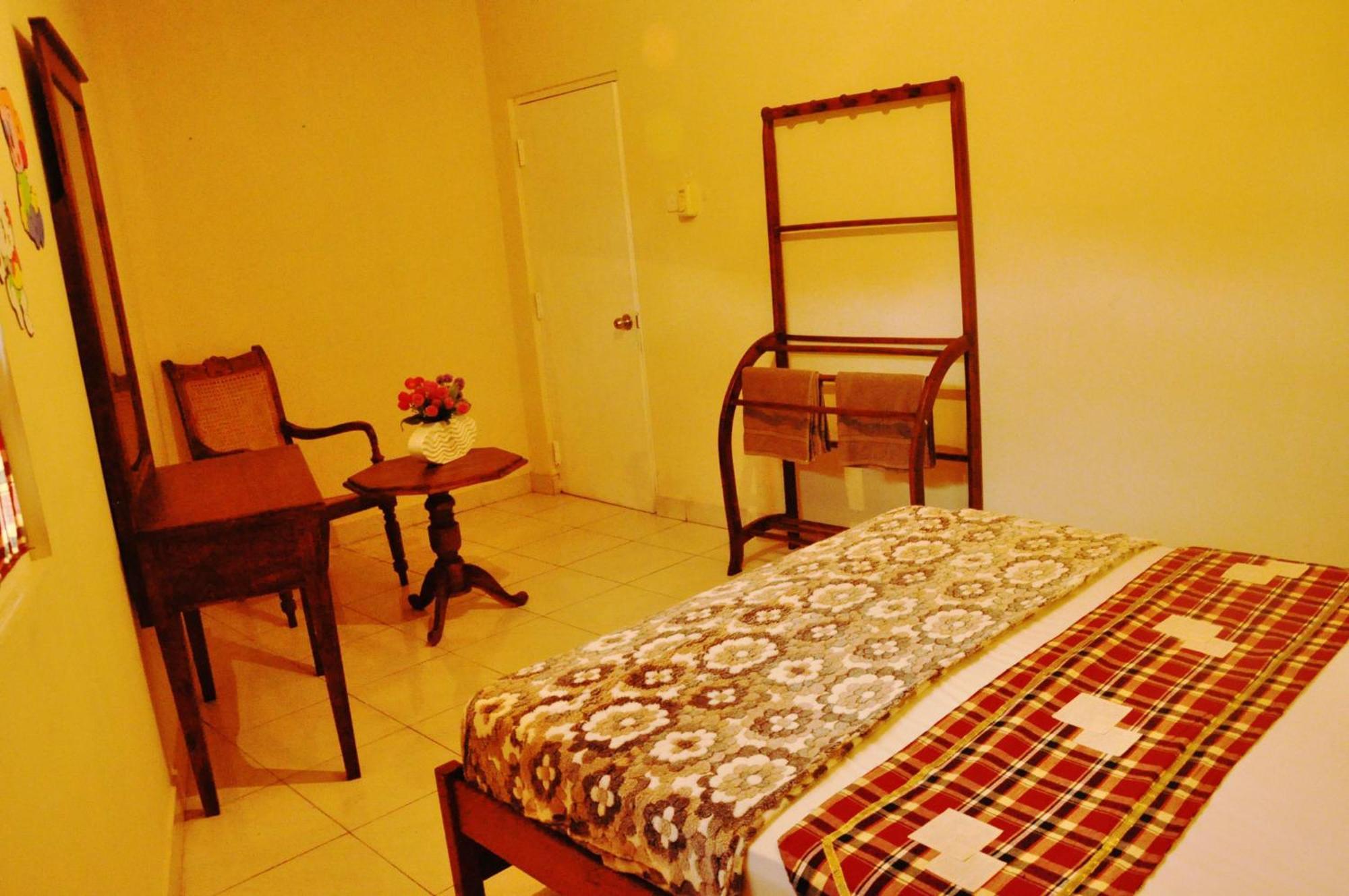 Hotel Tinaya Dambulla Ruang foto
