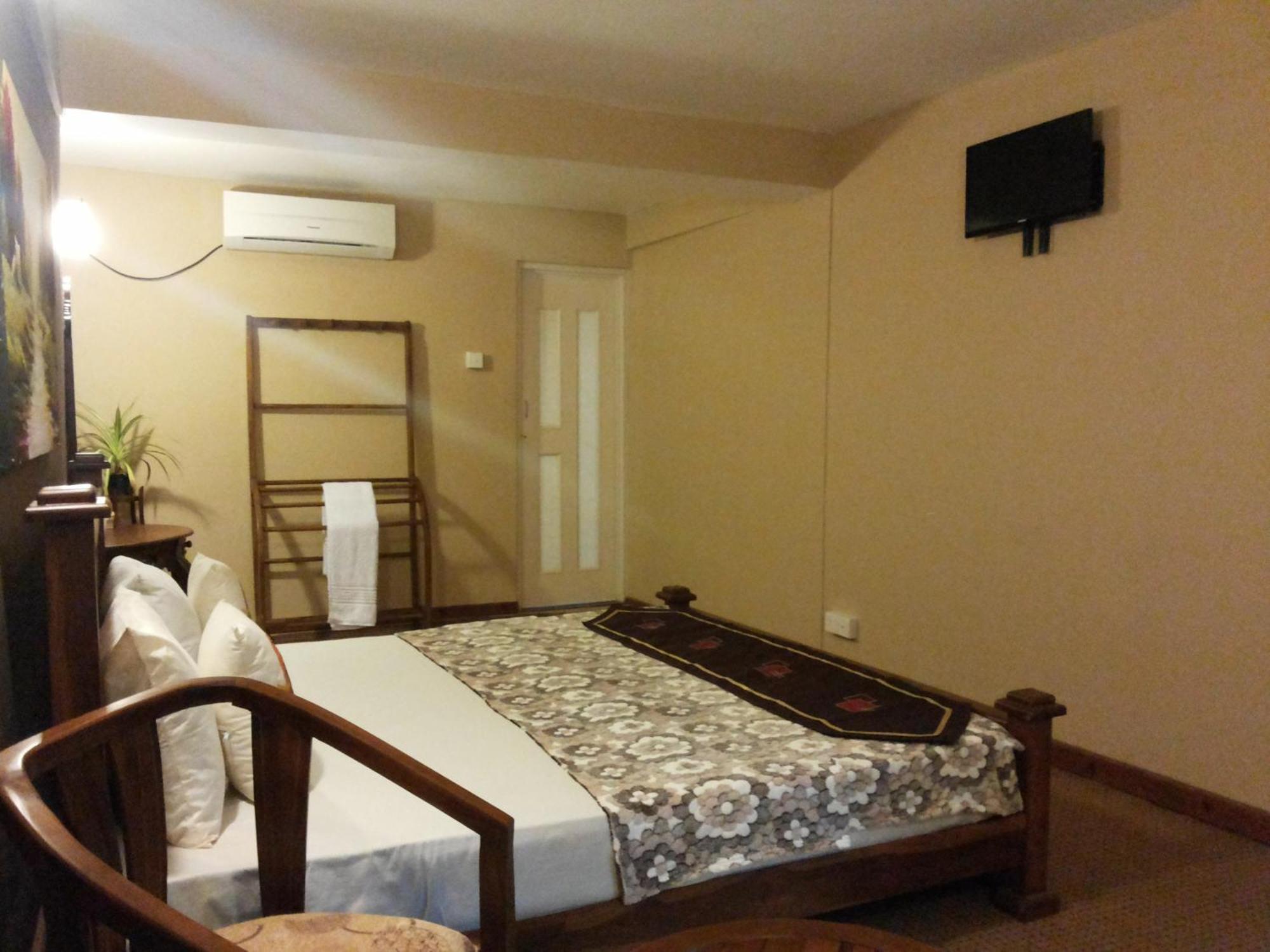 Hotel Tinaya Dambulla Ruang foto
